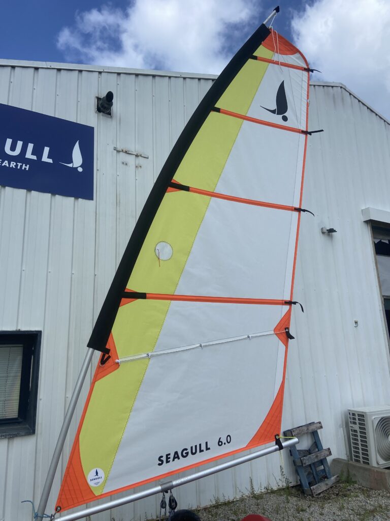 MC2 reconditionné rouge N°1710R25, voile 6.0 m2 à ris