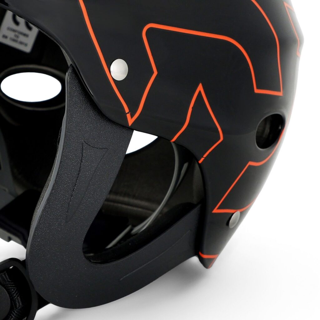 Casque Essential Typhoon Noir M